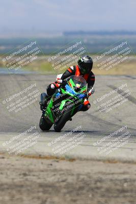 media/Jun-14-2025-Lets Ride (Sat) [[c36d48699a]]/B Group/1120am (Grapevine)/